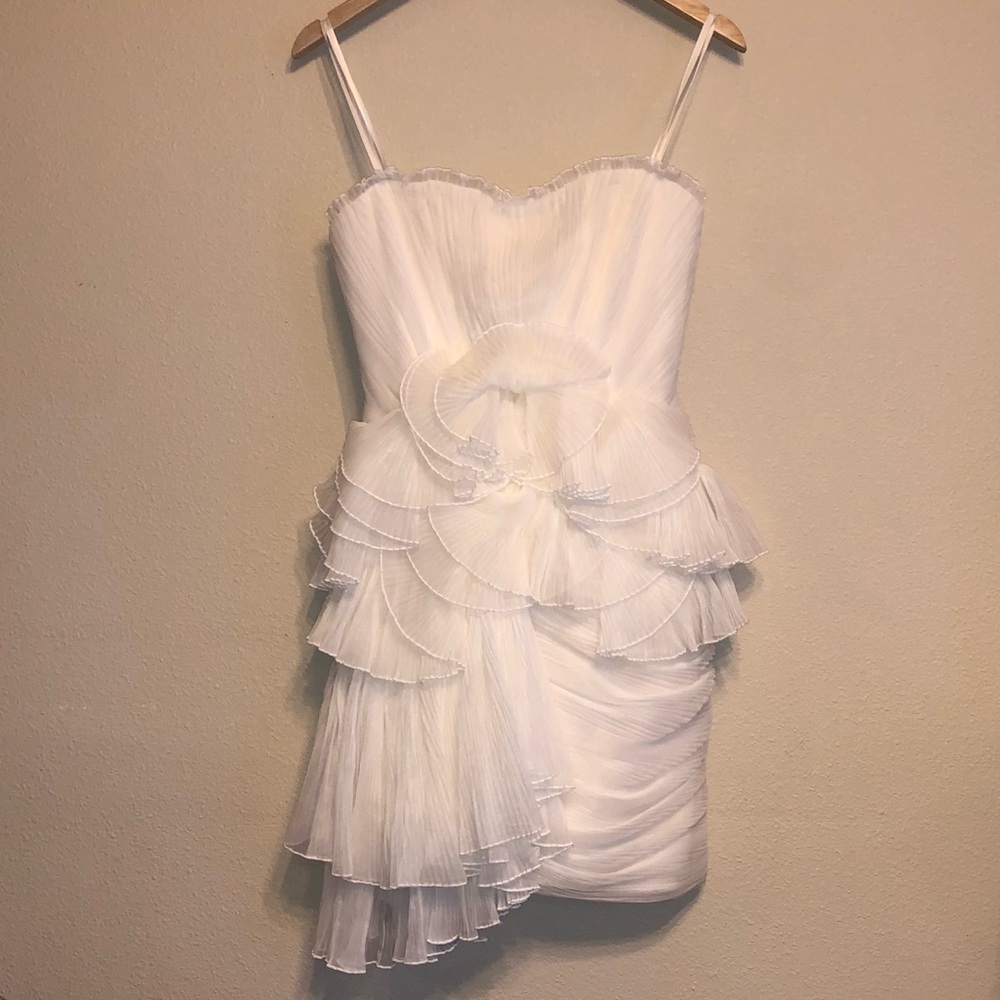 BCBG RUNWAY COLLECTION NWT
